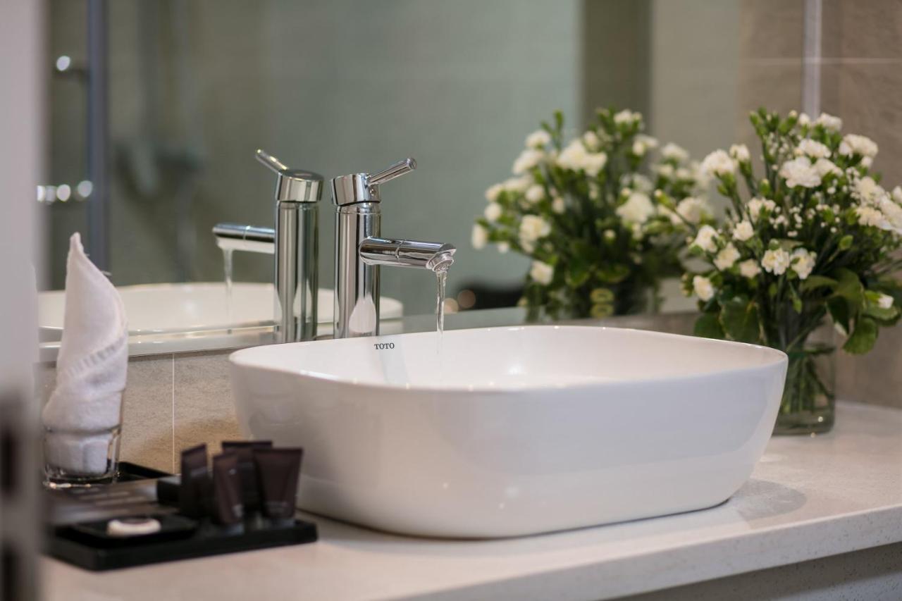Hotel Flora Centre & 4*